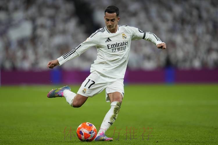 西媒:皇马希望巴斯克斯留队 准备为他送上续约报价 西媒:皇马希望巴斯克斯留队 准备为他送上续约报价